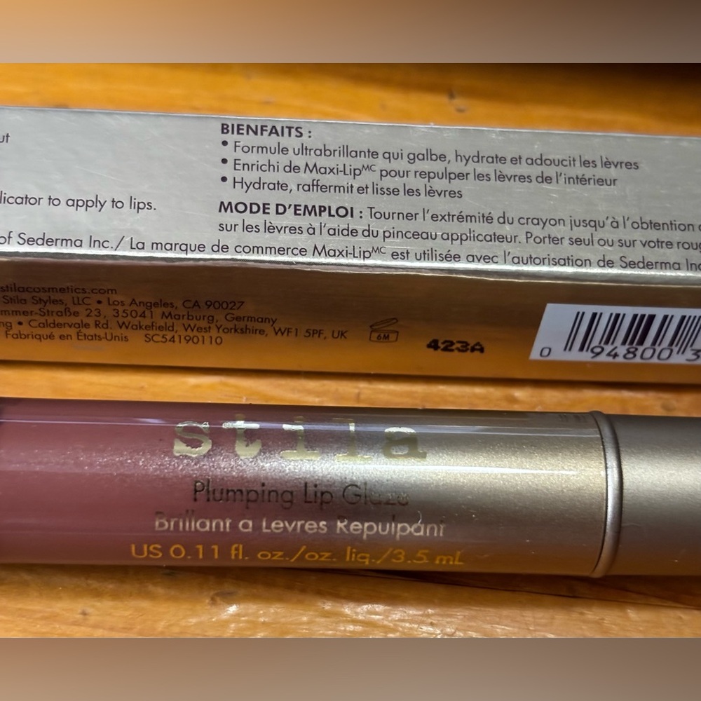 Stila💄HOST PICK💄 Plumping Lip Glaze- Cinnamon. Brand New. - Picture 6 of 8